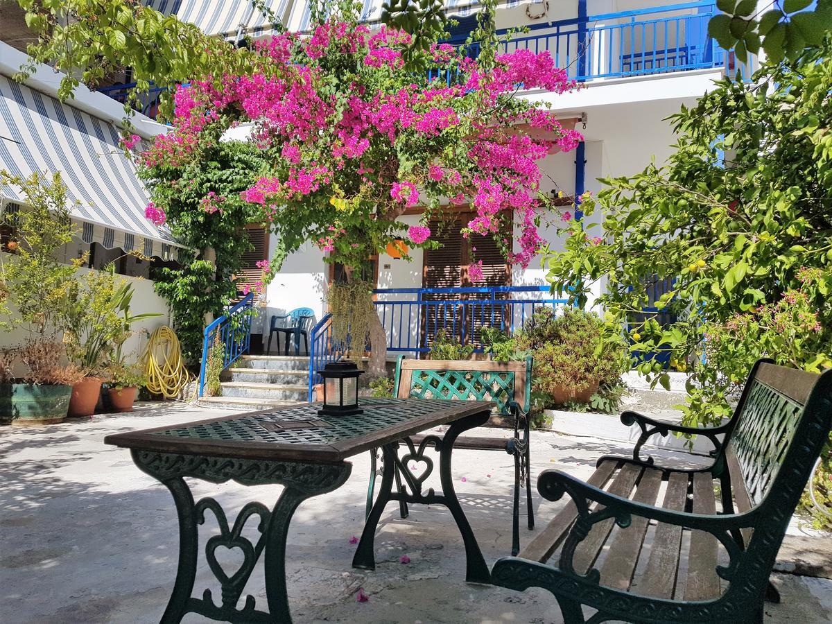 Apartmán Sunrise Flora Agia Marina  Exteriér fotografie